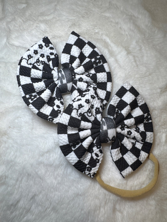 4 inch bow