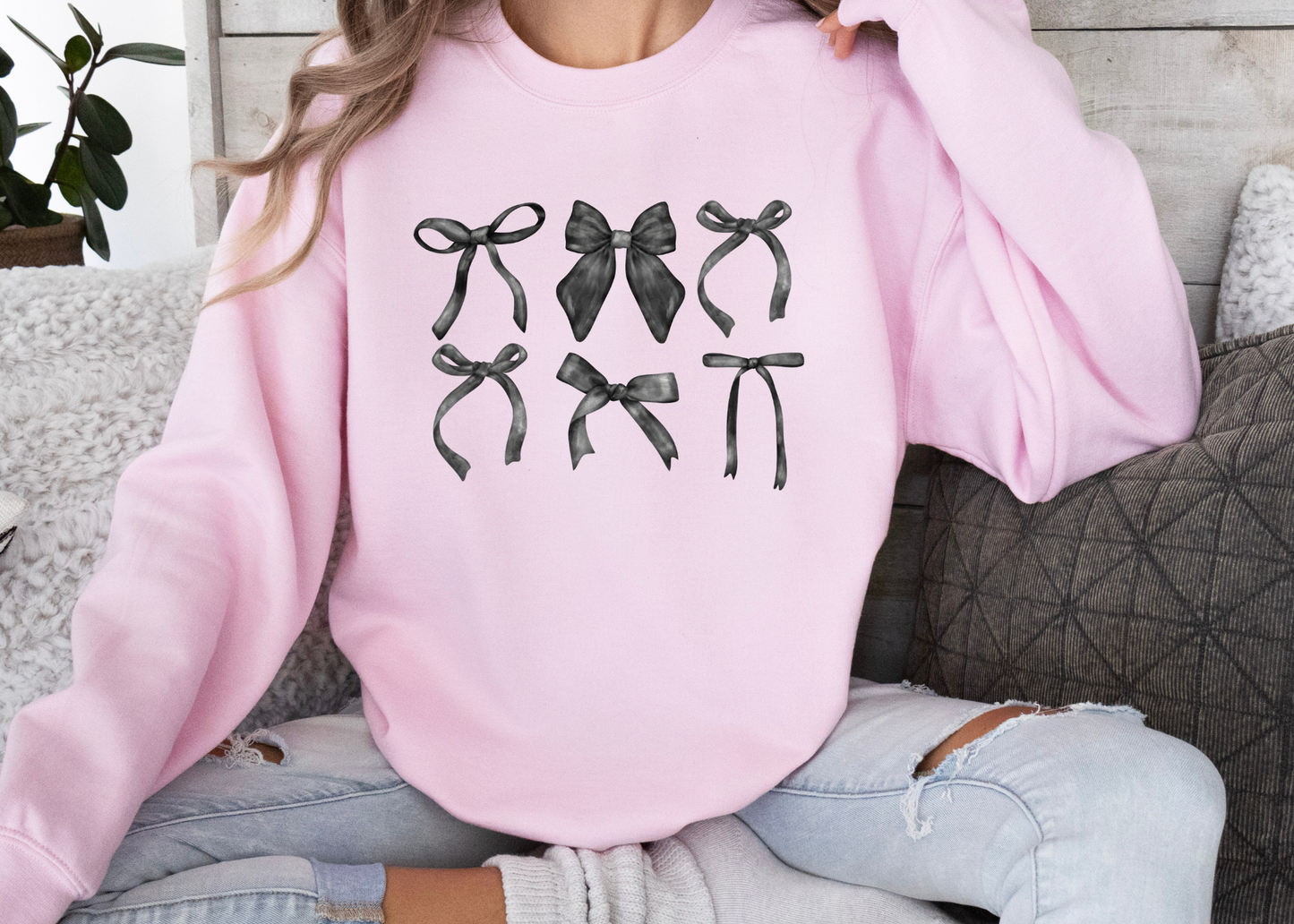 bows crewneck