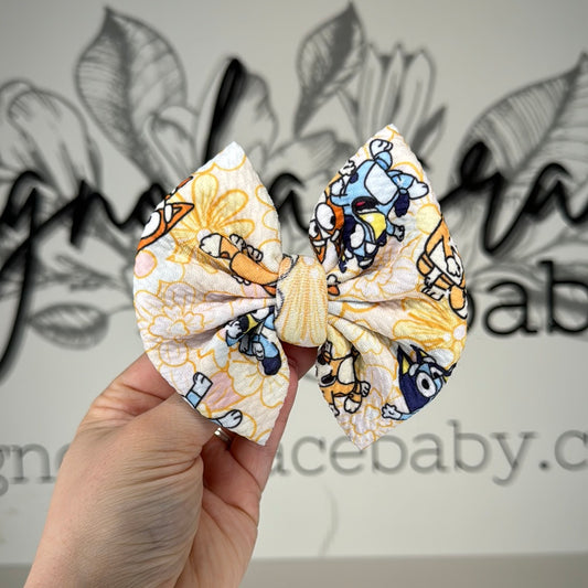bluey florals - 4 inch nylon