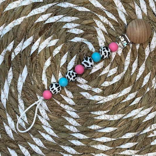 cutie cow paci clip